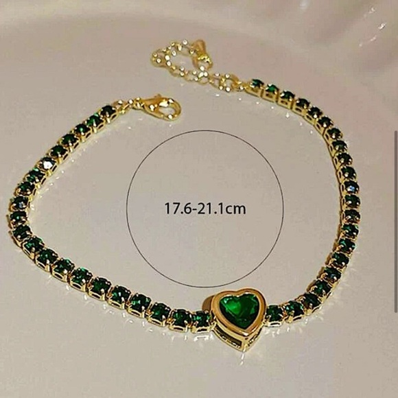 Emerald Green Gold Plated Zircon Heart Bracelet - Picture 4 of 4